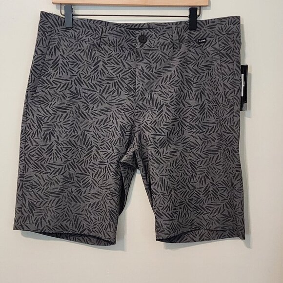 New Travis Mathew men size 34  athleisure golf shorts gray Power Lounging - Picture 1 of 14